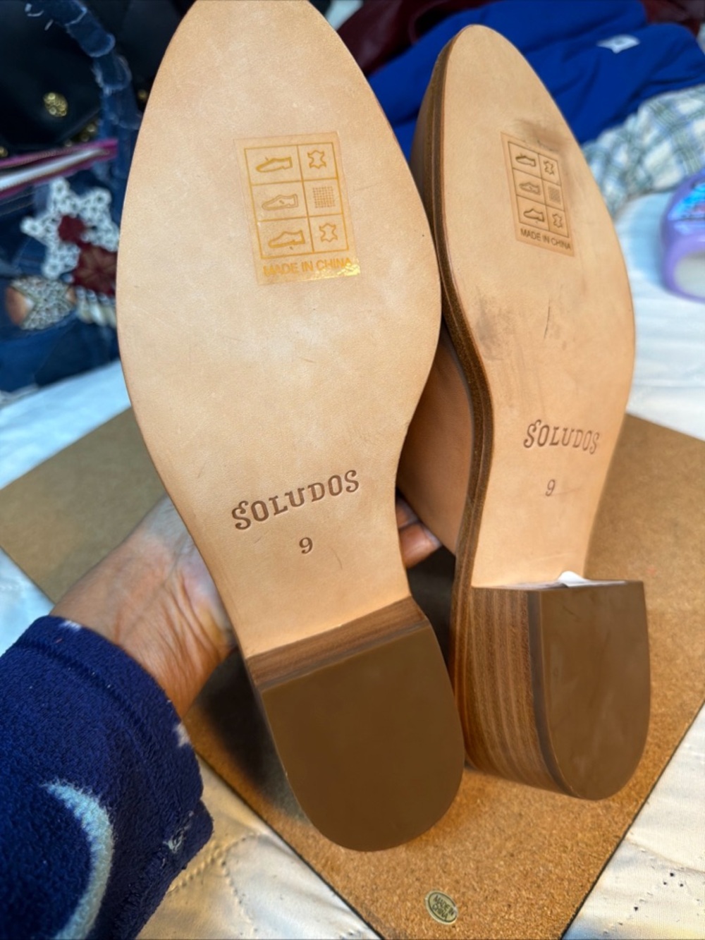 Soludos Women's Brown Leather Slip-On Mules - Picture 10 of 10